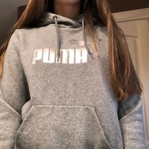 Puma gray sweatshirt
